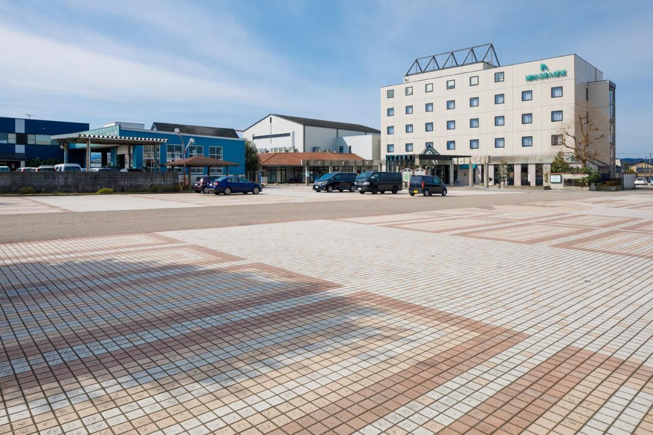 Fukuno Town Hotel A・Mieux Nanto Zewnętrze zdjęcie
